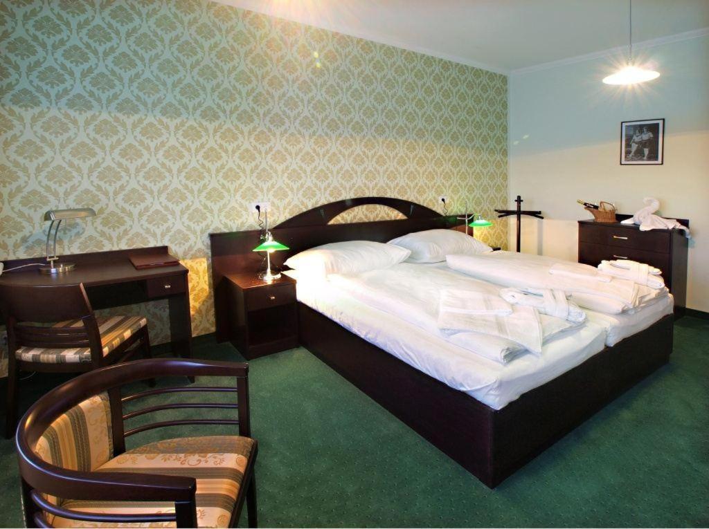 Hotel Studanka Rychnov nad Kneznou Zewnętrze zdjęcie