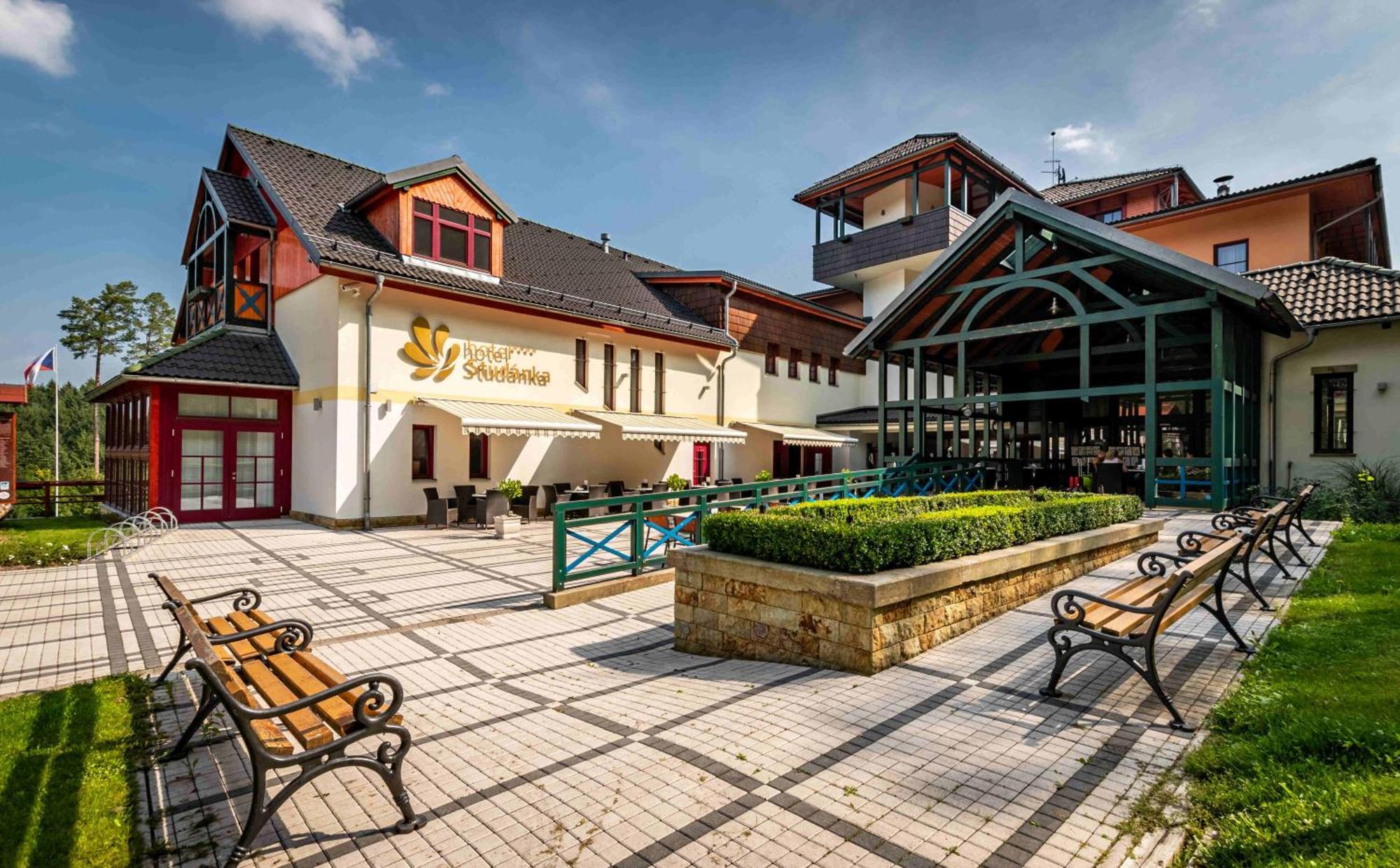 Hotel Studanka Rychnov nad Kneznou Zewnętrze zdjęcie