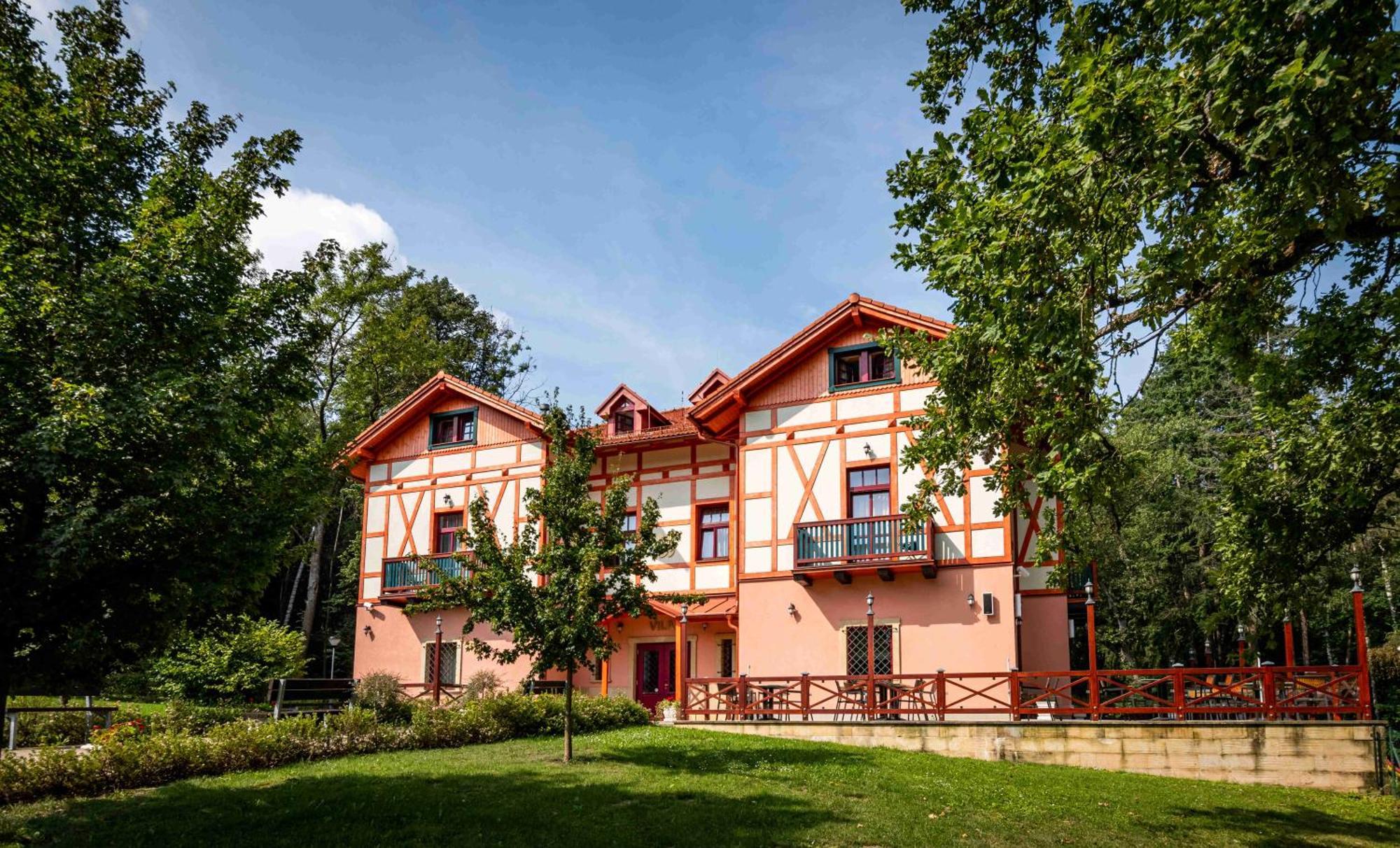 Hotel Studanka Rychnov nad Kneznou Zewnętrze zdjęcie