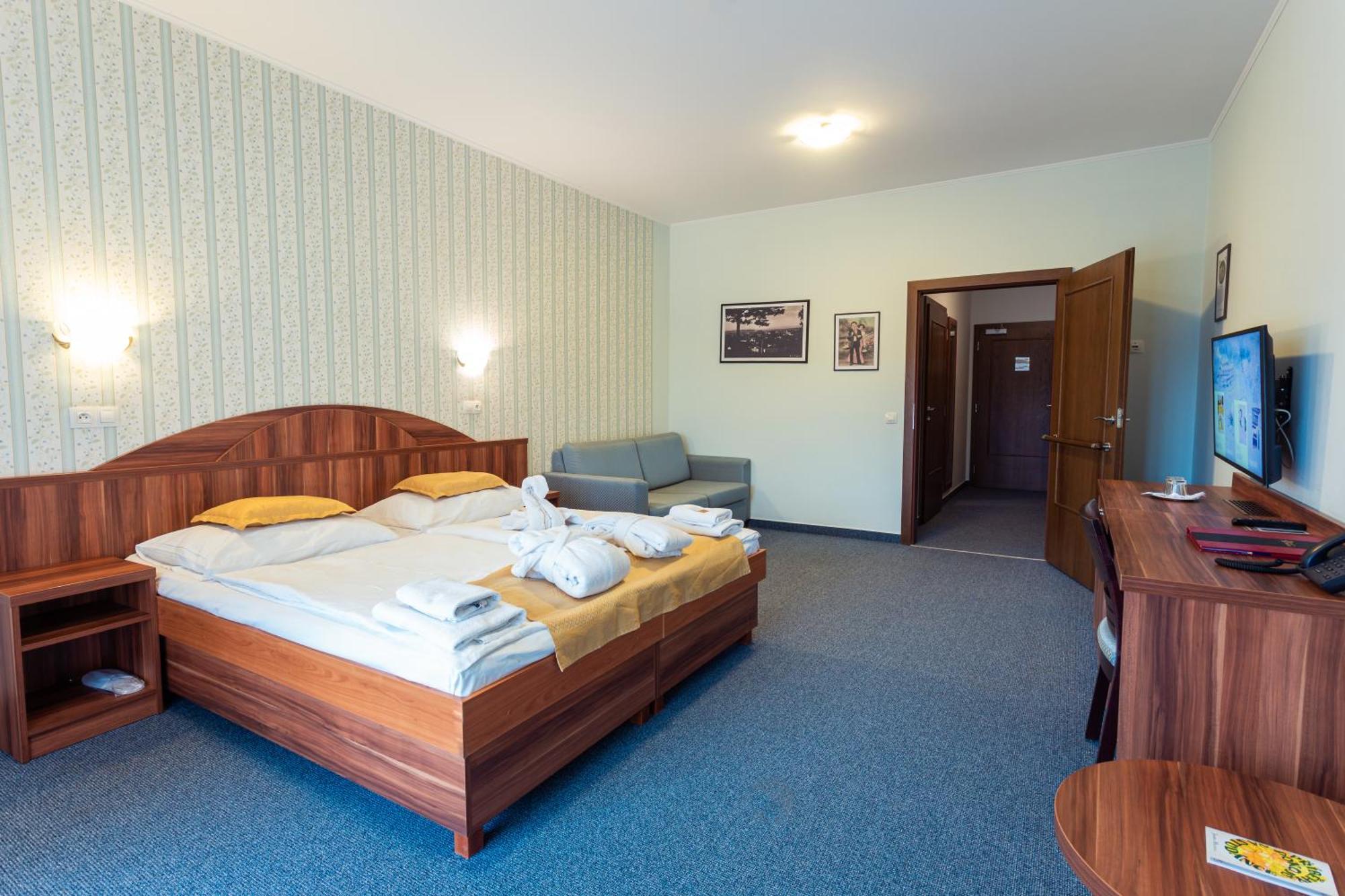 Hotel Studanka Rychnov nad Kneznou Zewnętrze zdjęcie